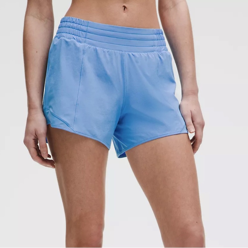 Lululemon Pool Party Hotty Hot Shorts 4”